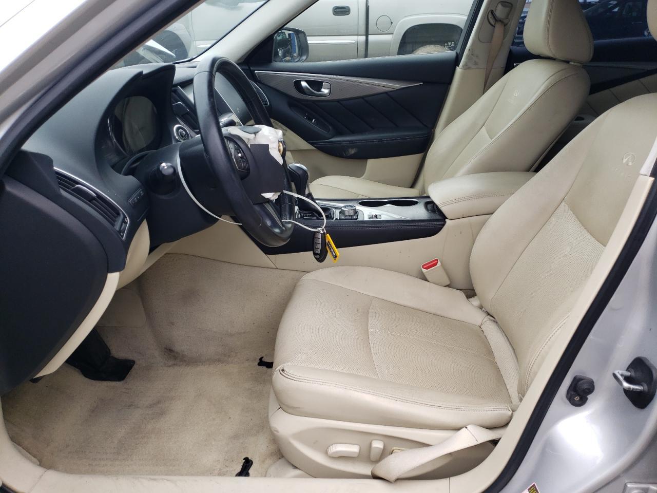 2014 INFINITI Q50