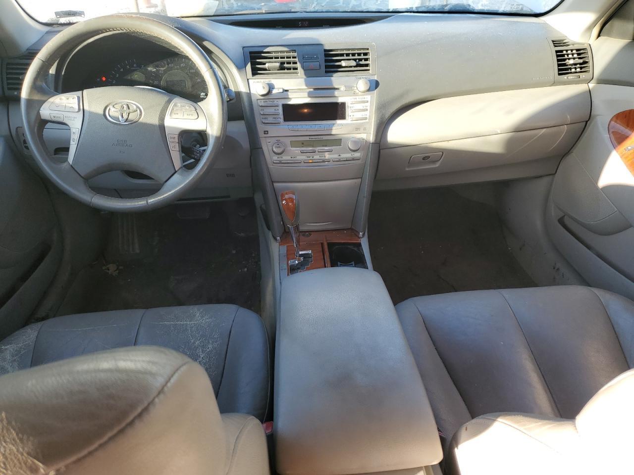 2010 TOYOTA CAMRY