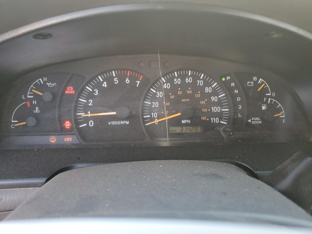 2002 TOYOTA TUNDRA