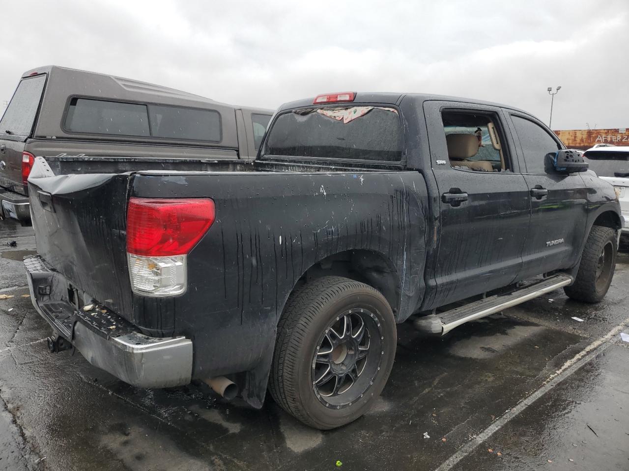 2010 TOYOTA TUNDRA