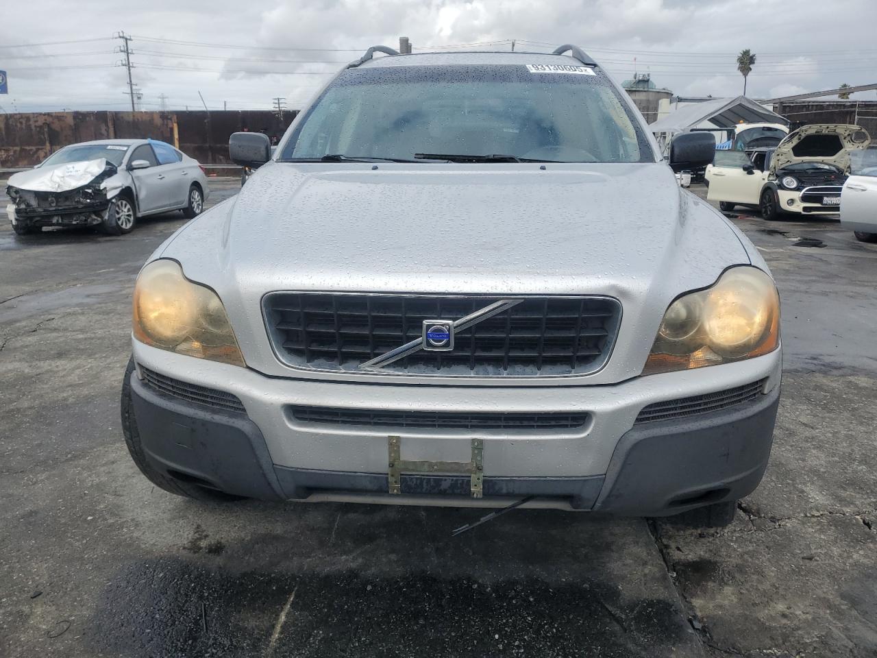 2004 VOLVO XC90