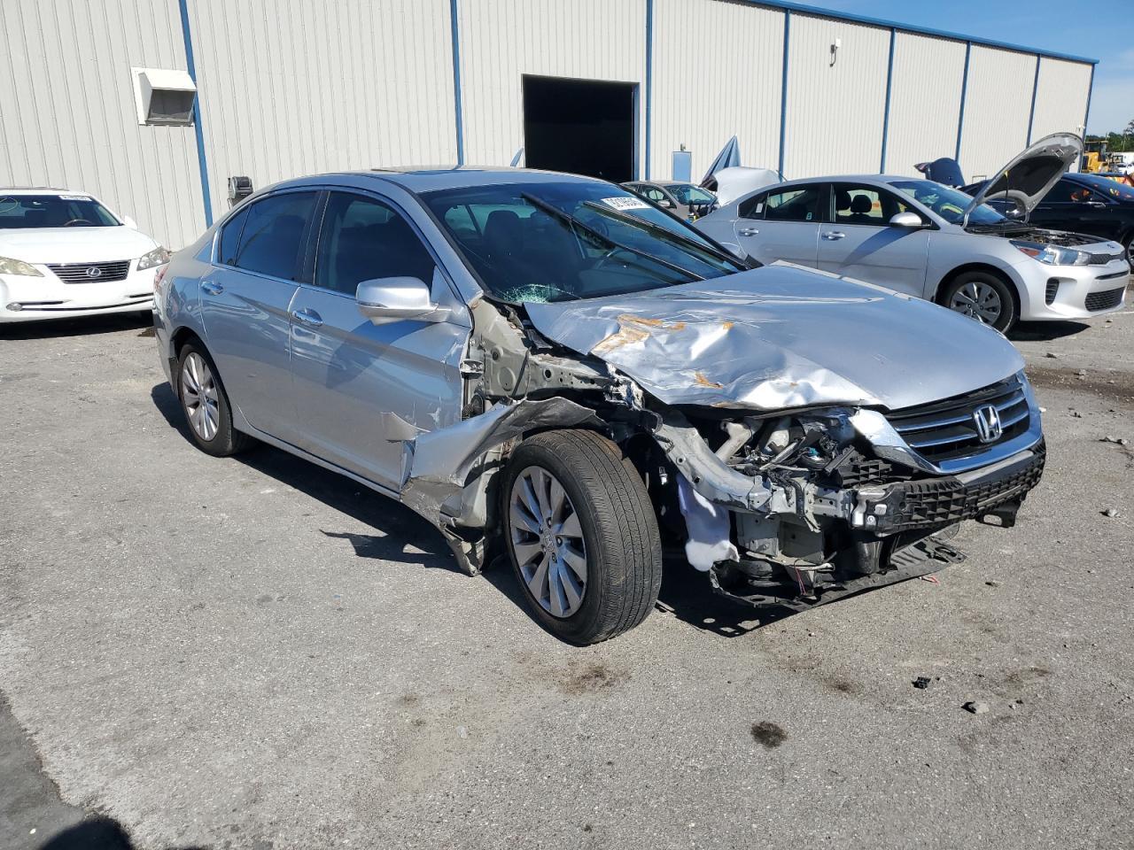 2015 HONDA ACCORD