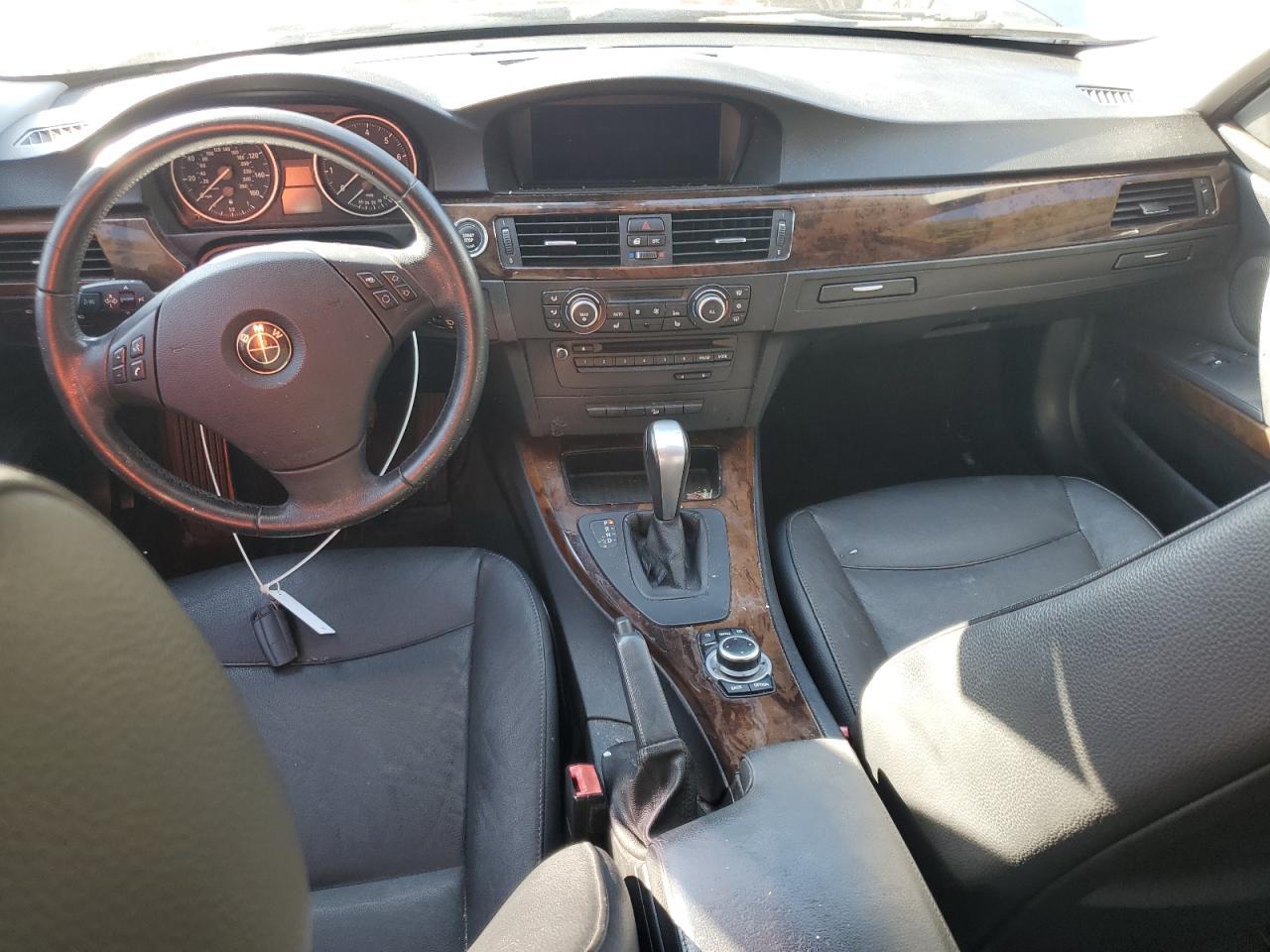 2011 BMW 3 SERIES