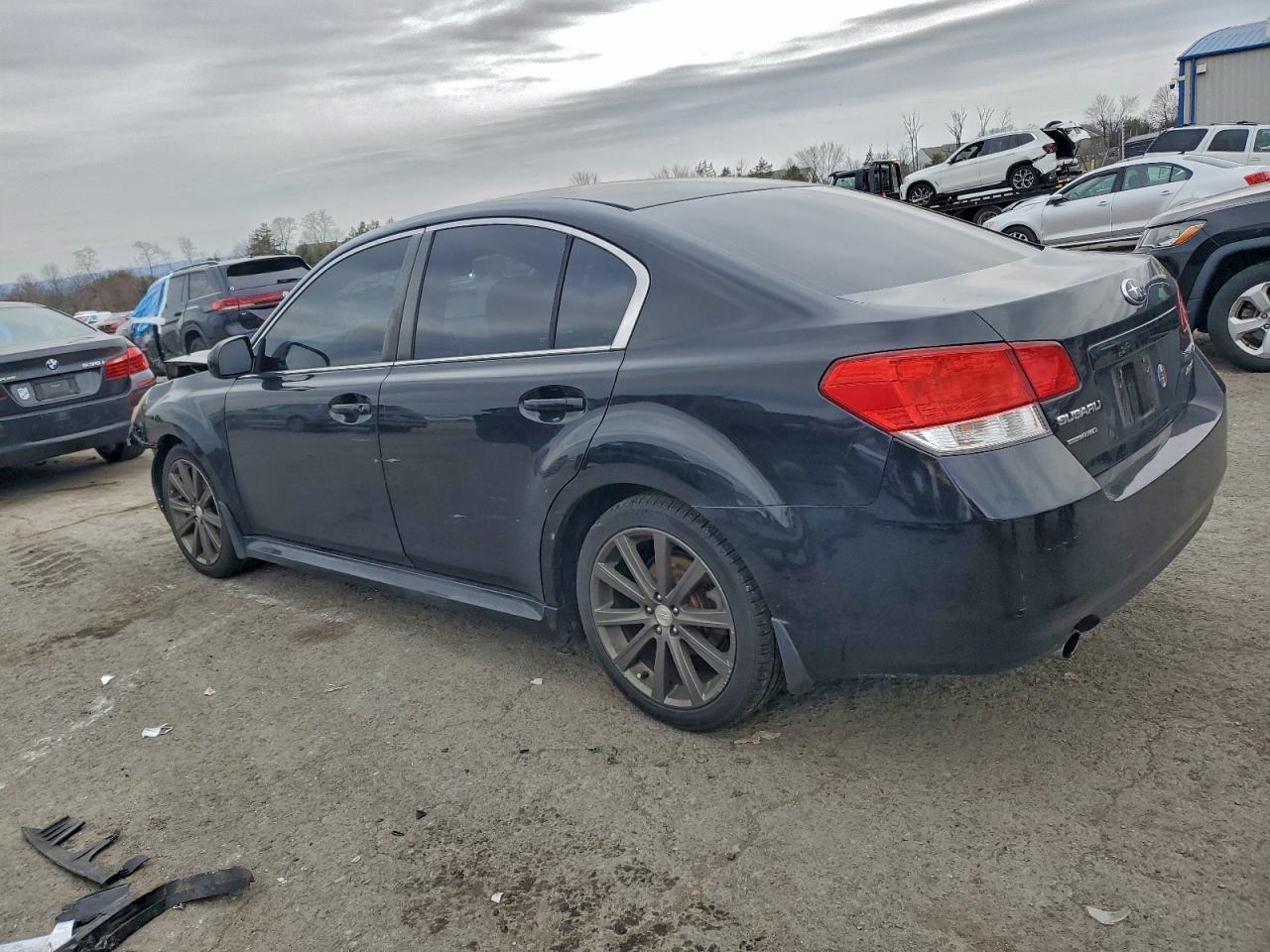 2013 SUBARU Legacy