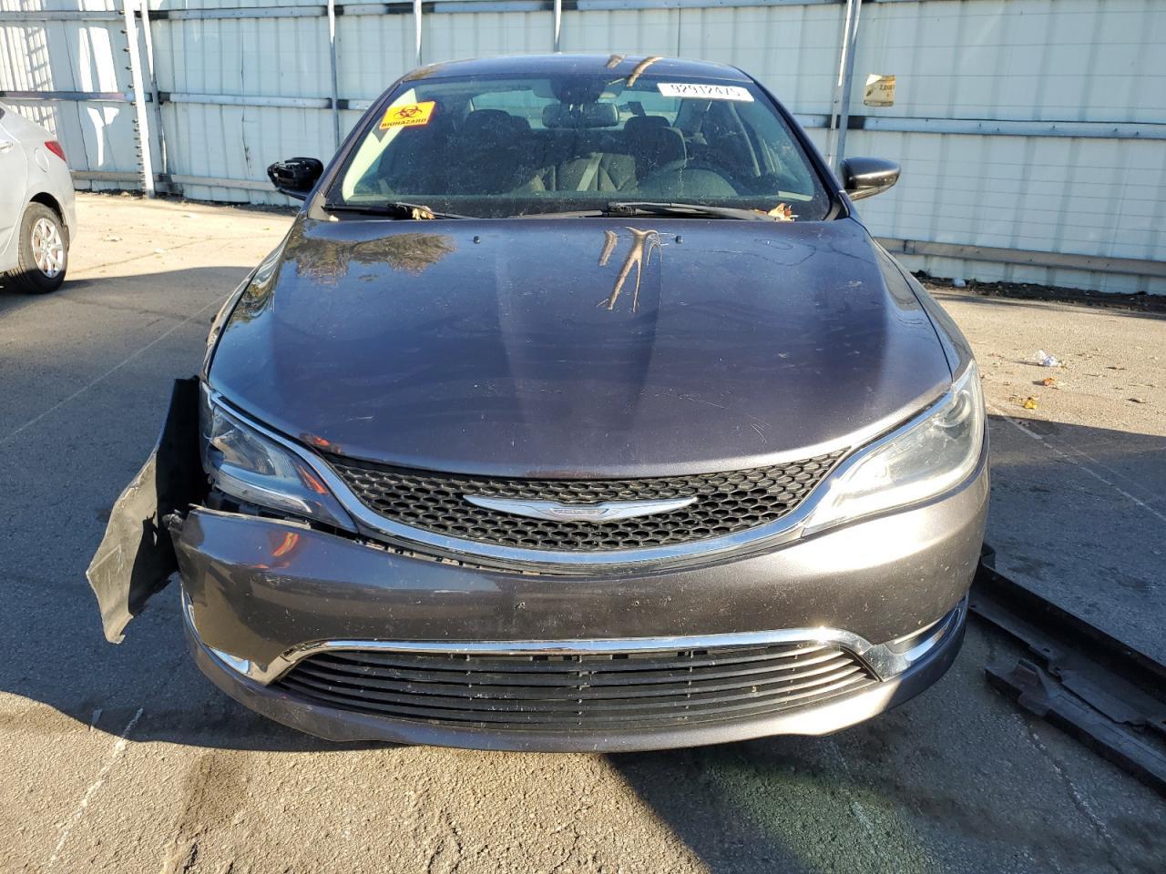 2015 CHRYSLER 200