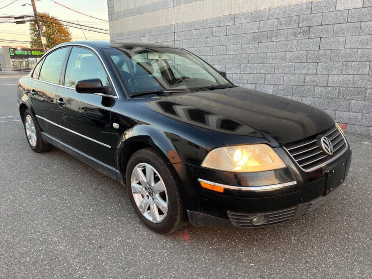 2003 VOLKSWAGEN Passat