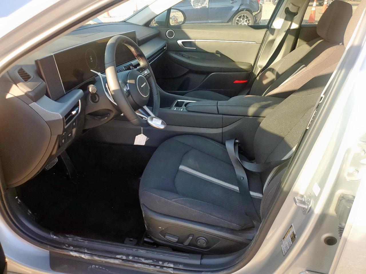 2025 HYUNDAI SONATA