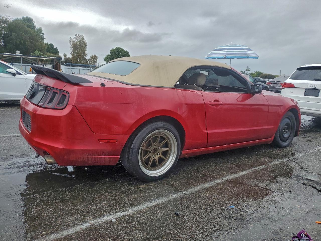 2013 FORD MUSTANG