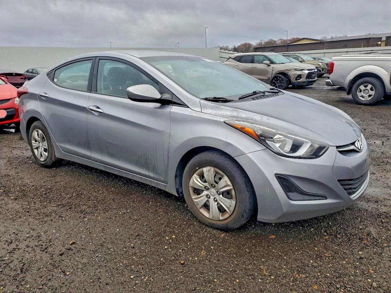 2016 HYUNDAI ELANTRA