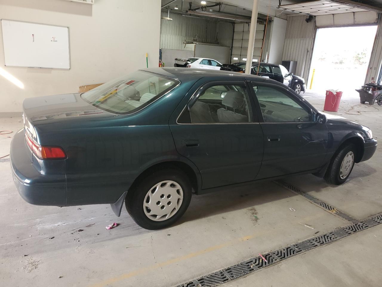 1997 TOYOTA CAMRY