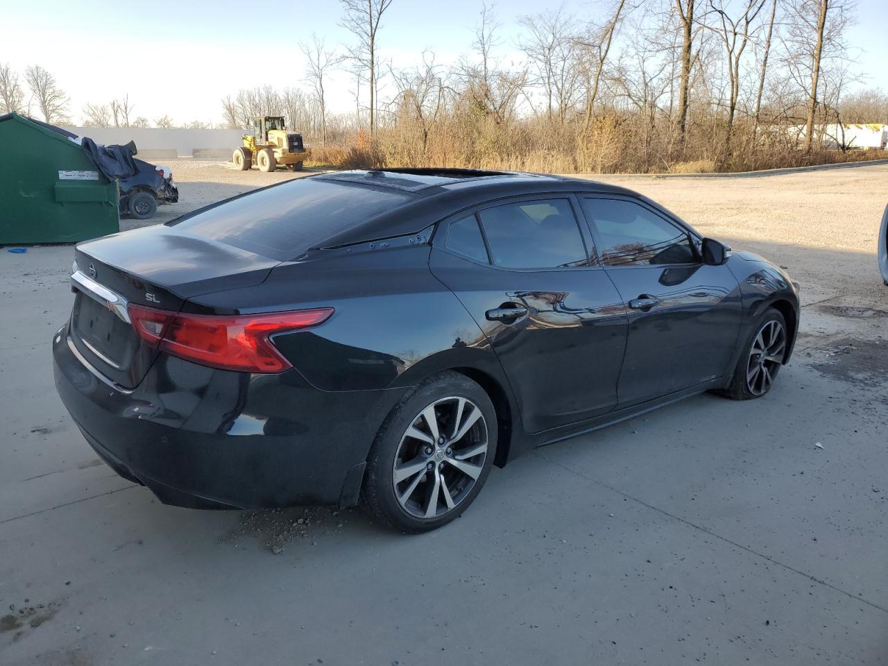 2017 NISSAN Maxima