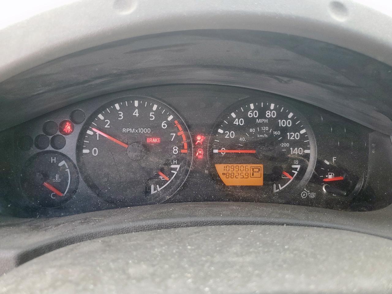 2012 NISSAN Frontier