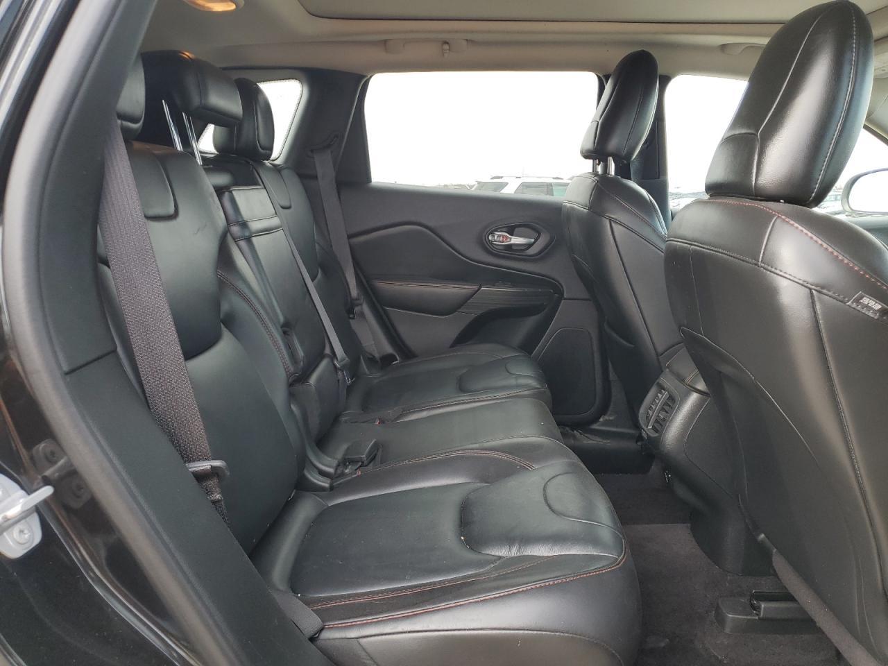 2016 JEEP CHEROKEE