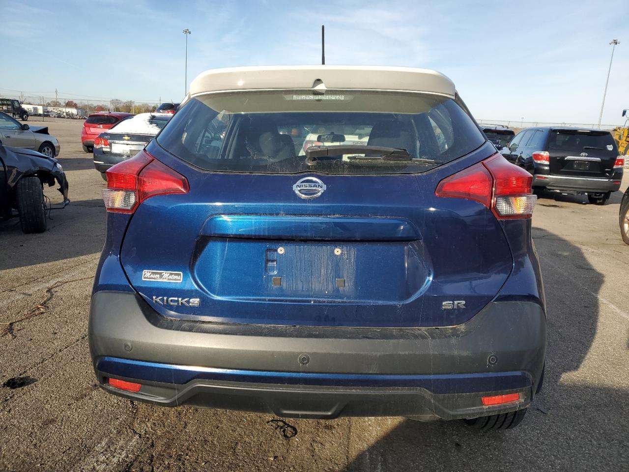 2019 NISSAN KICKS