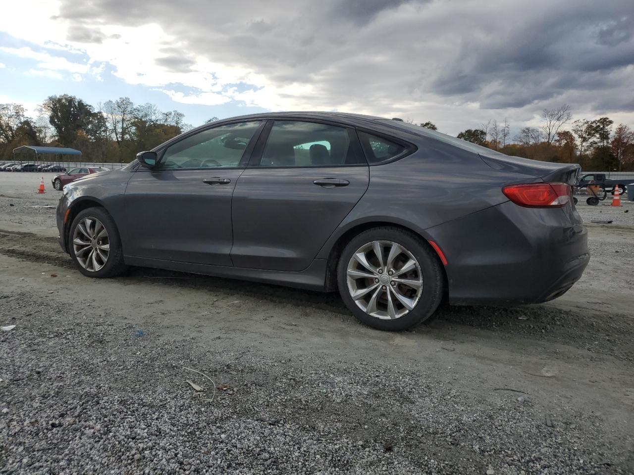 2015 CHRYSLER 200