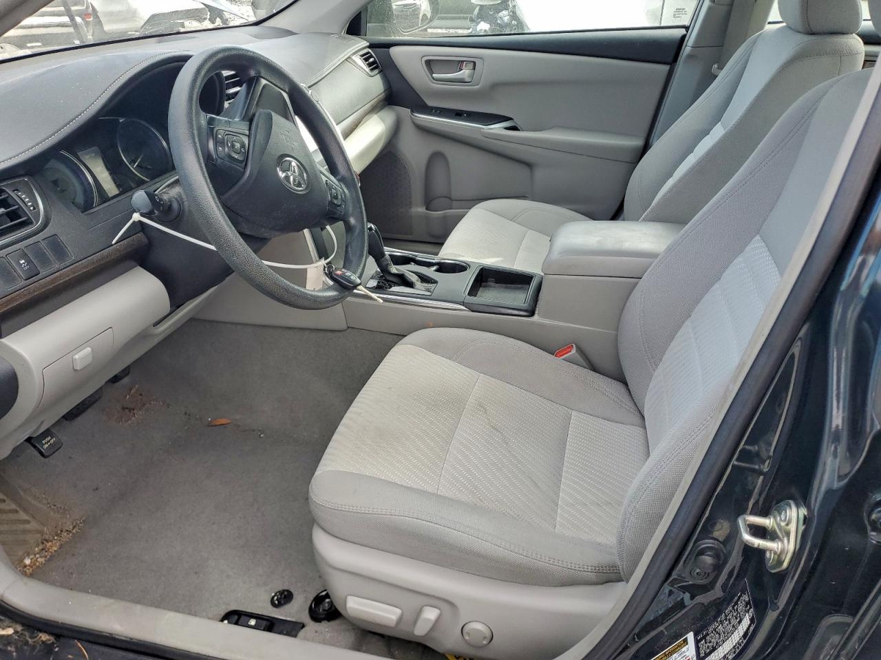 2016 TOYOTA CAMRY