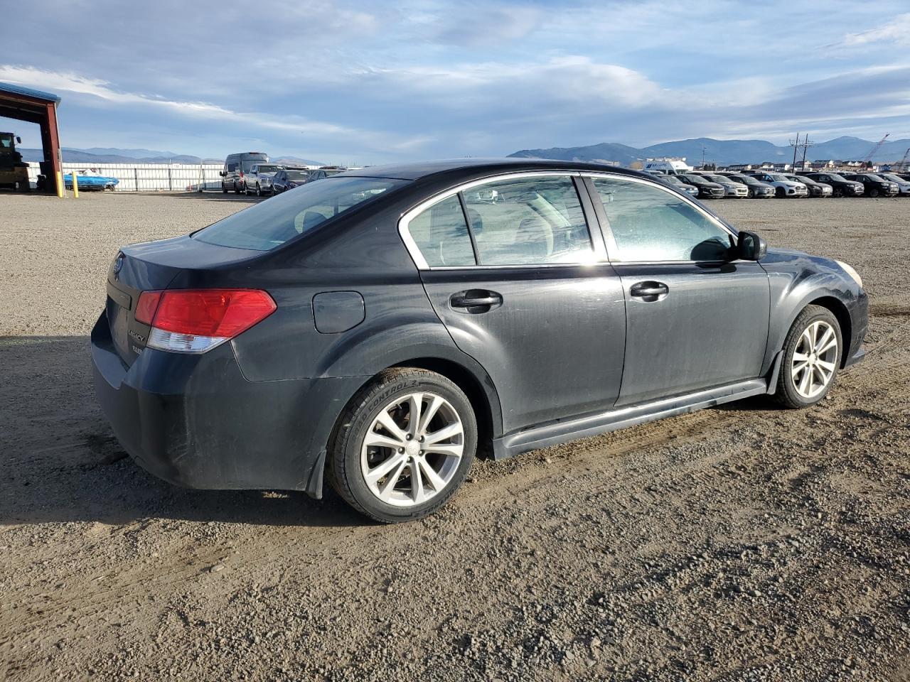 2013 SUBARU Legacy
