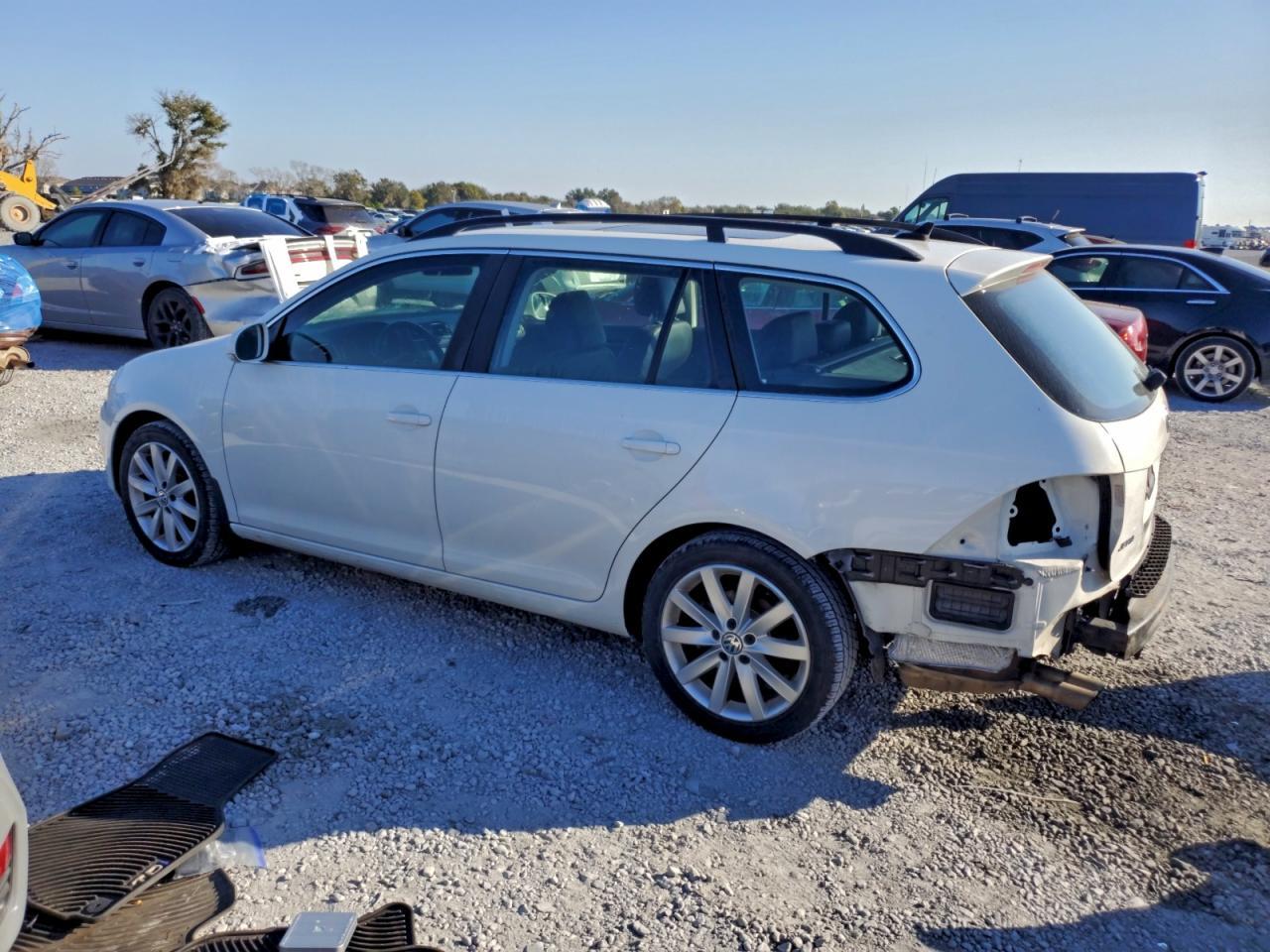 2014 VOLKSWAGEN JETTA