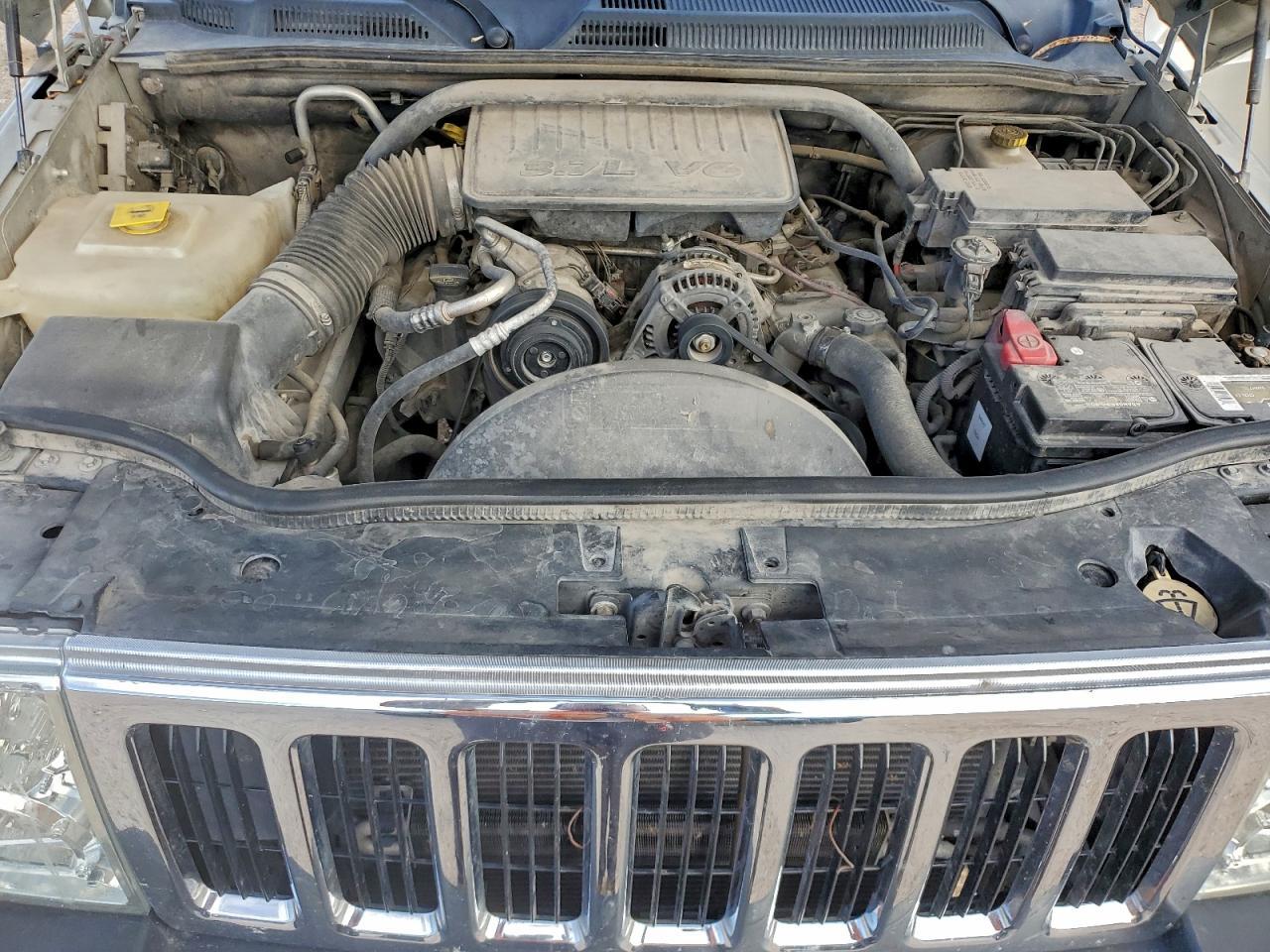 2008 JEEP Commander