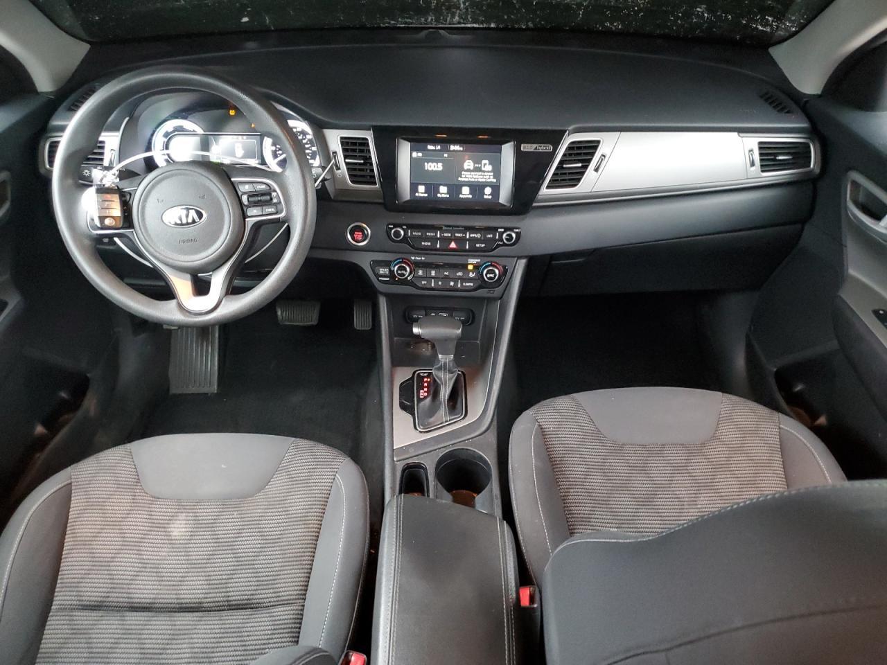 2017 KIA Niro