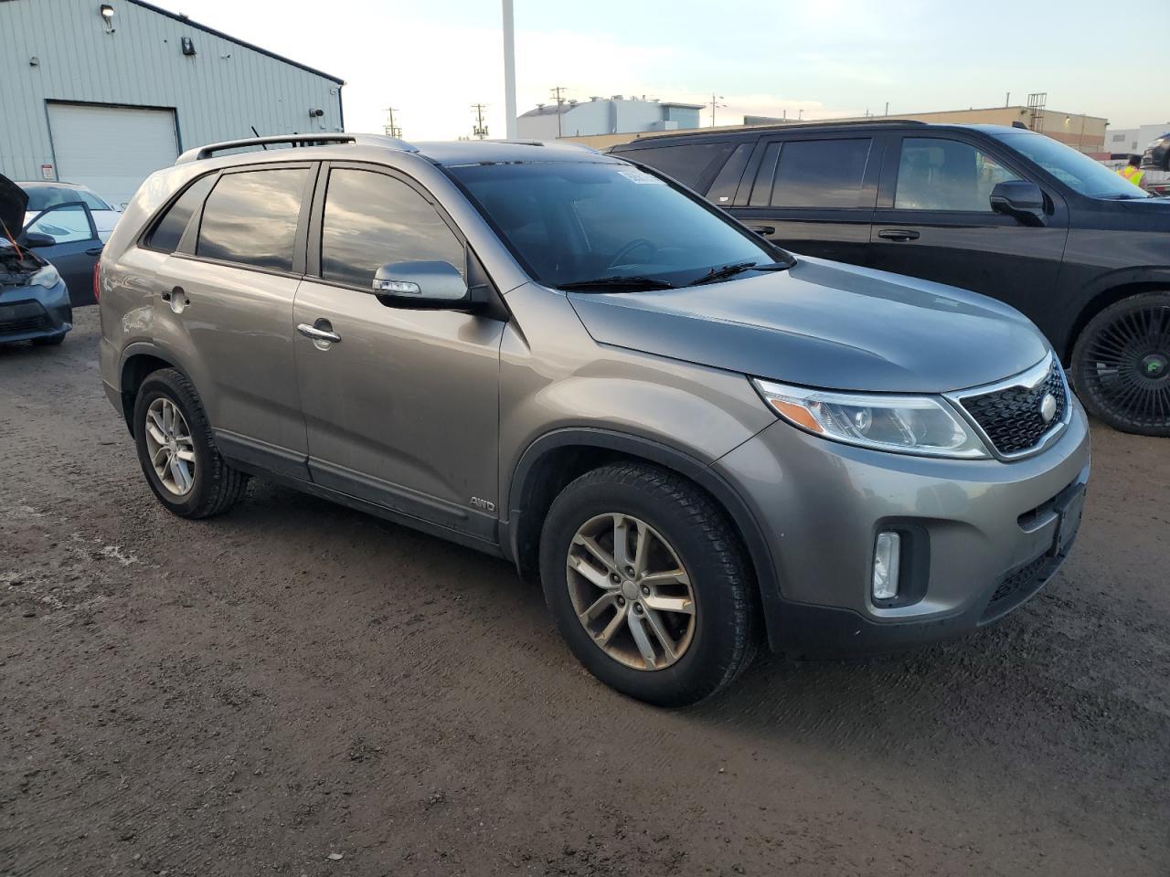2014 KIA SORENTO