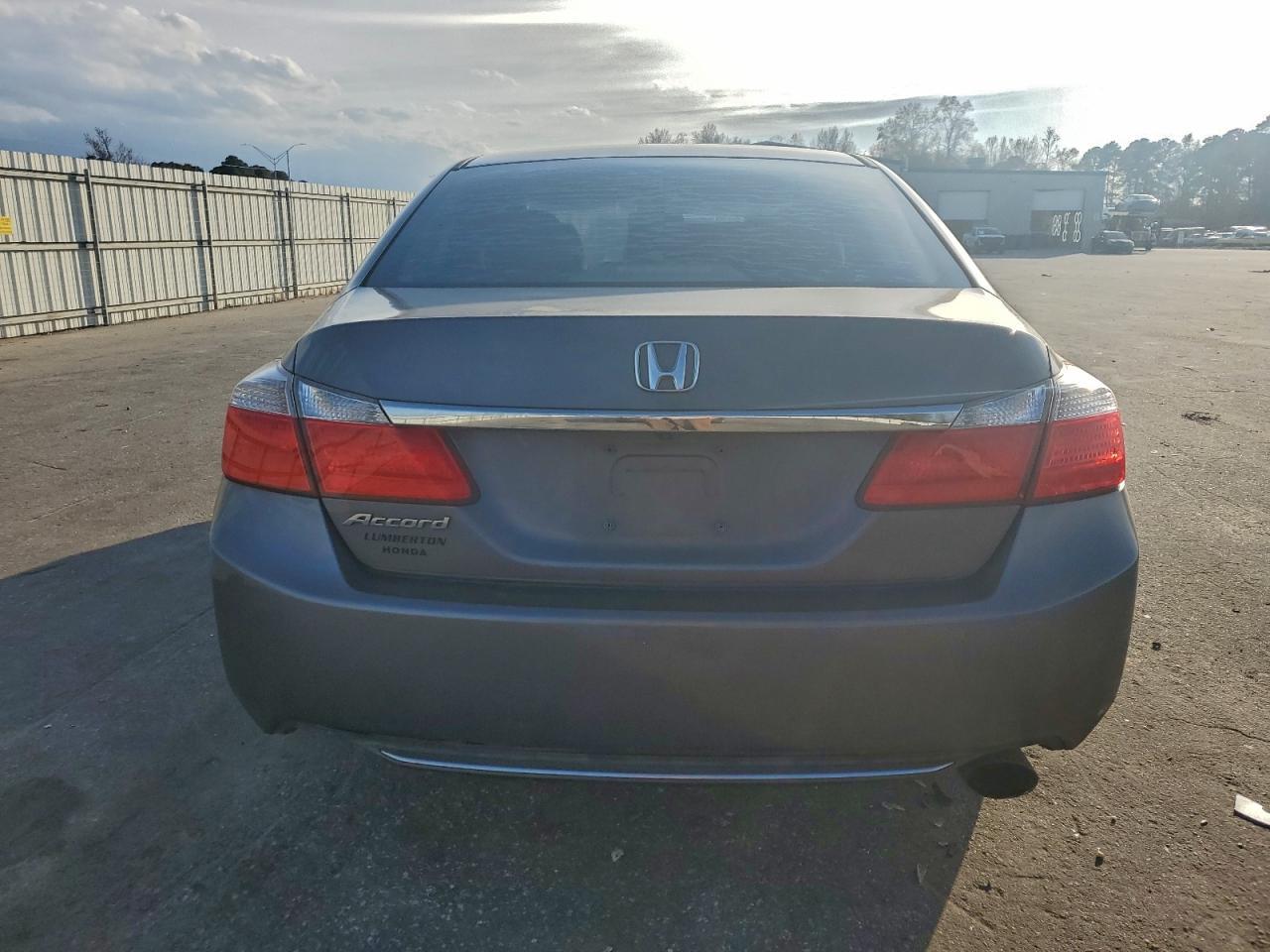 2015 HONDA ACCORD