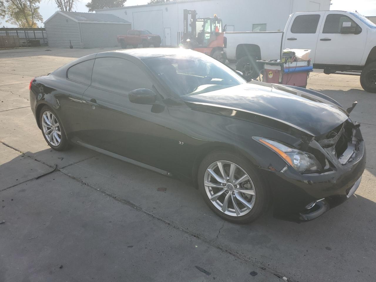 2014 INFINITI Q60