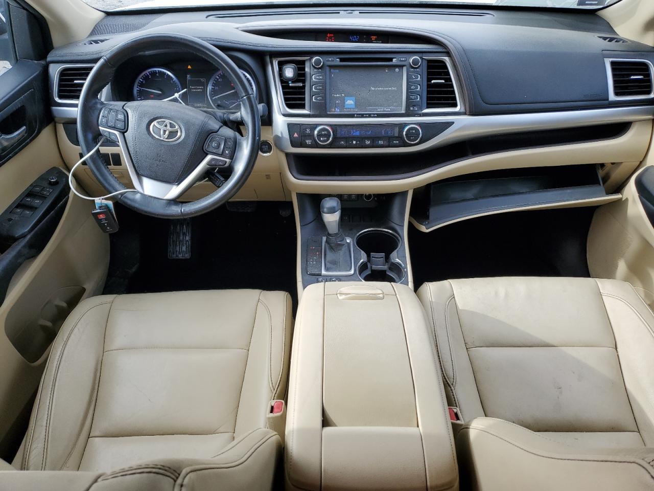 2017 TOYOTA HIGHLANDER