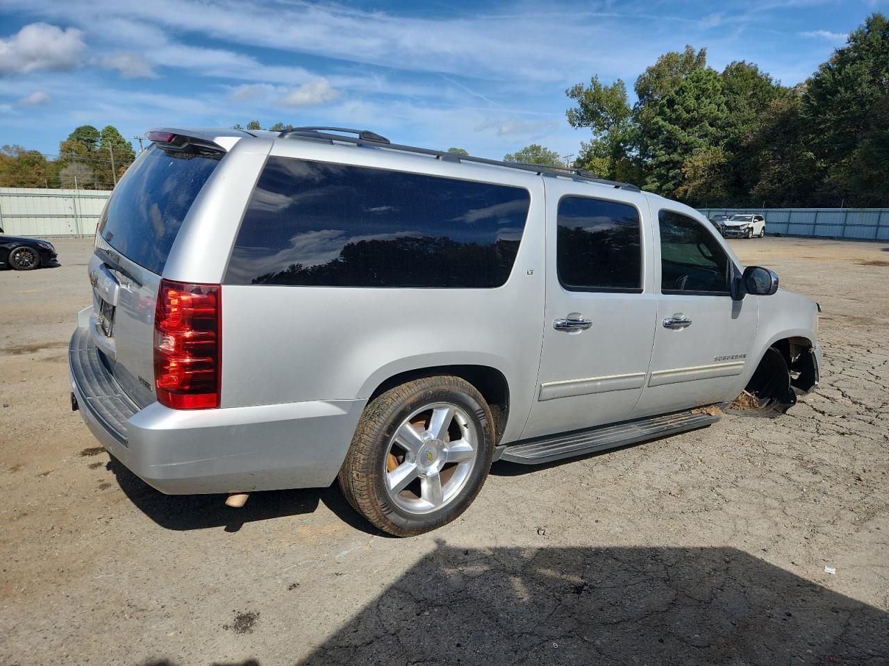 2010 CHEVROLET Suburban