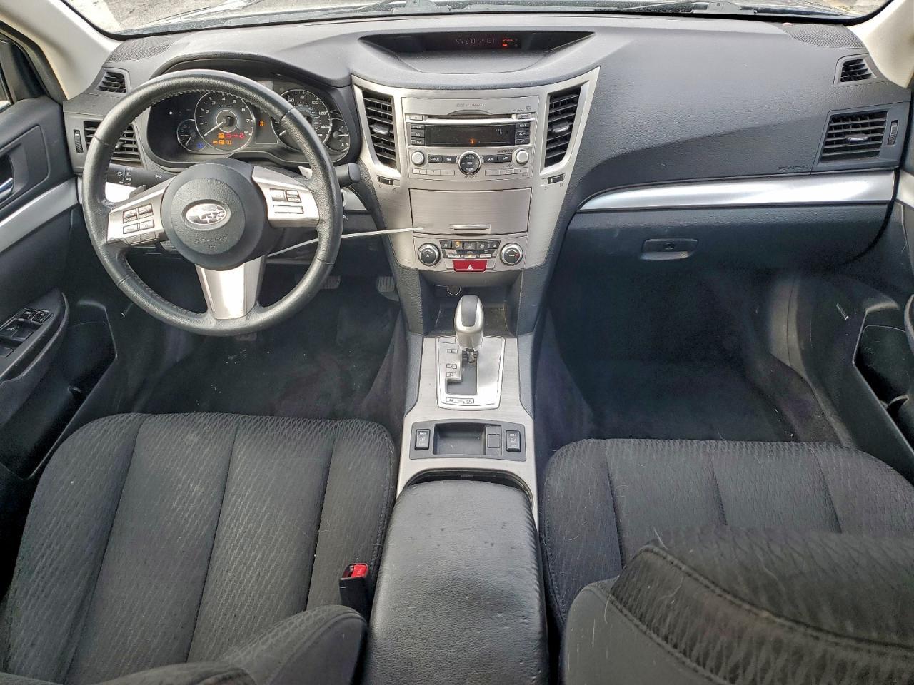 2010 SUBARU Legacy