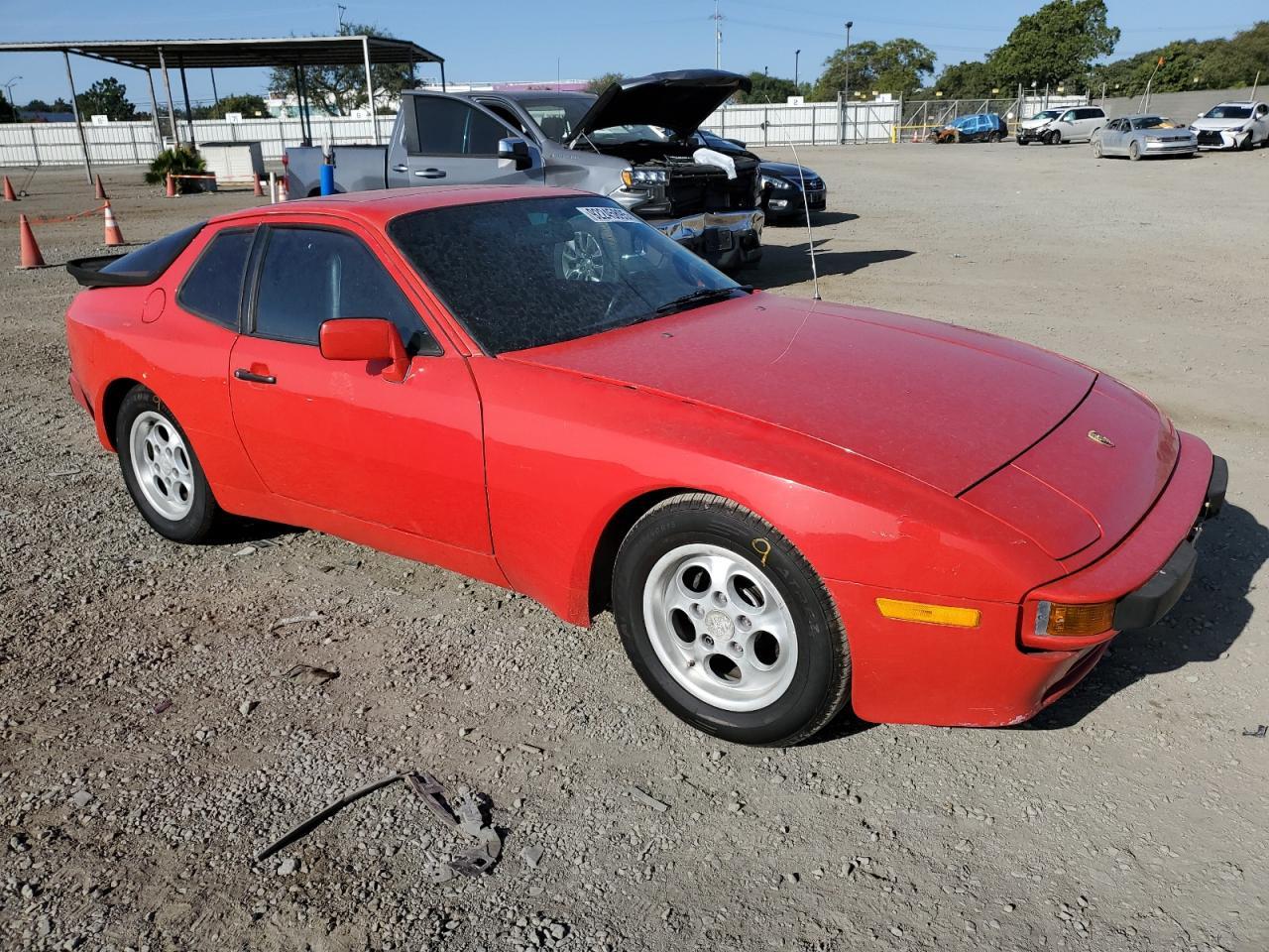 1986 PORSCHE 944