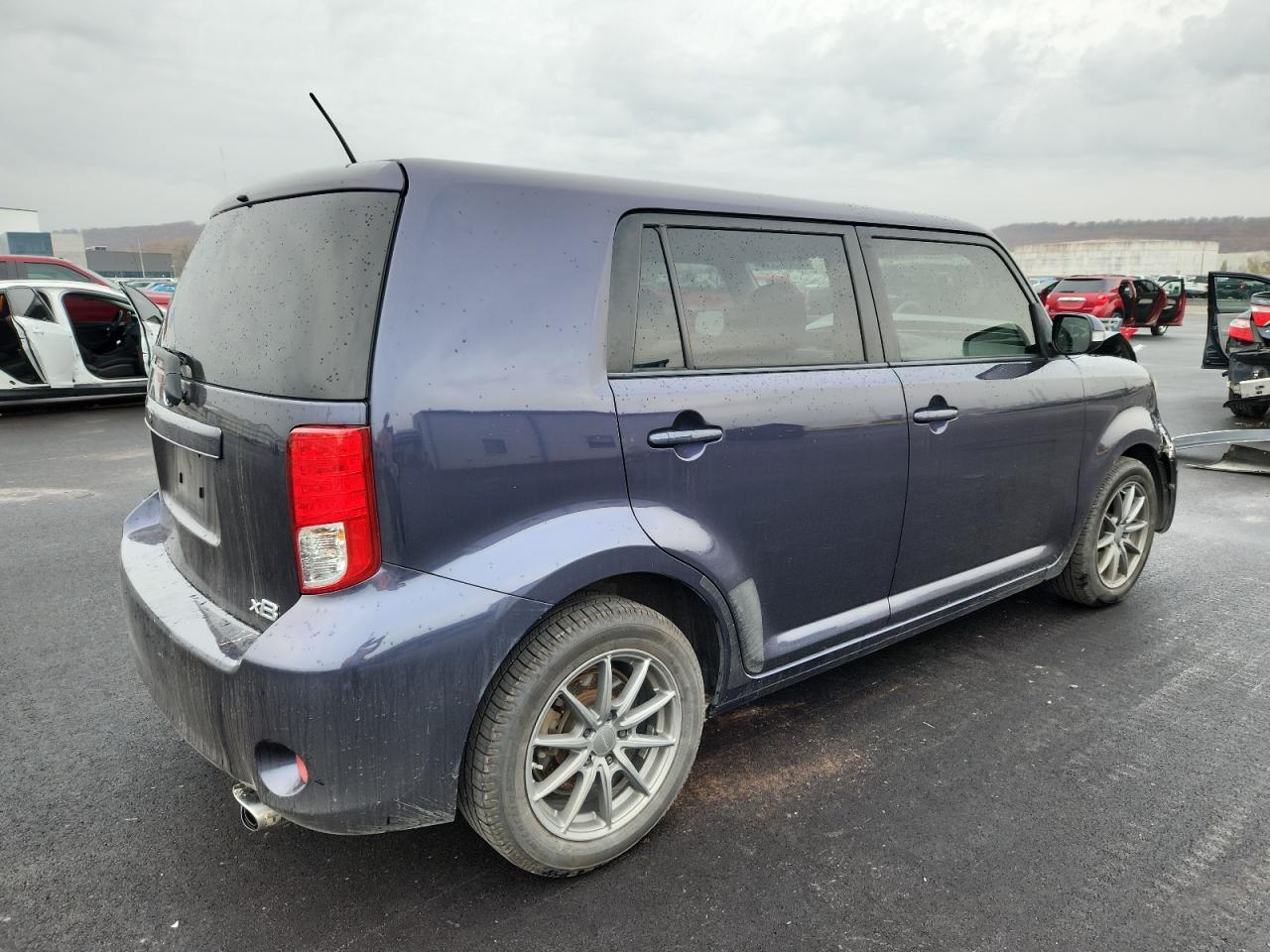 2012 TOYOTA SCION