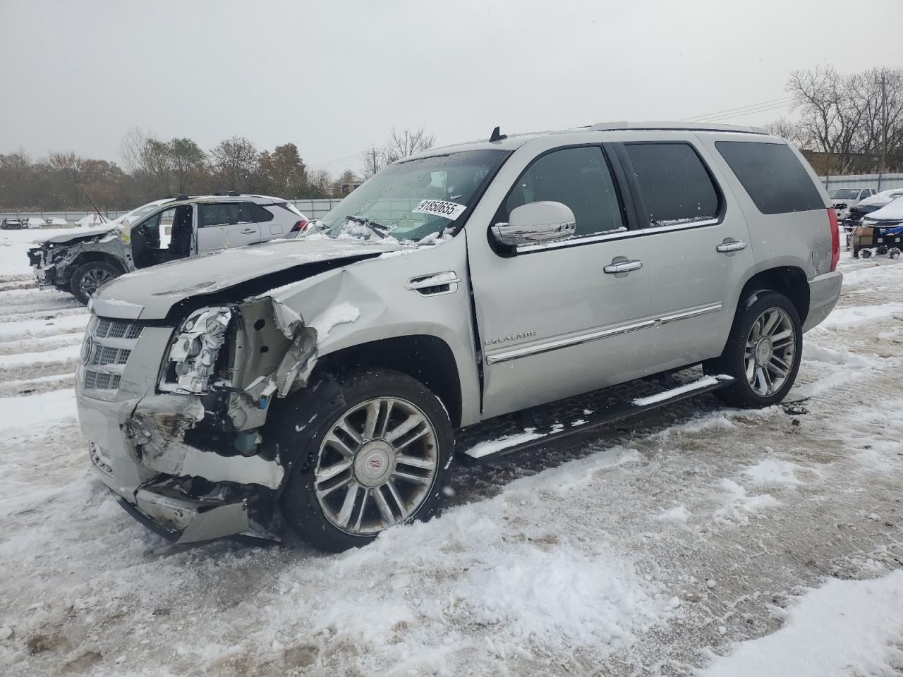 2011 CADILLAC ESCALADE