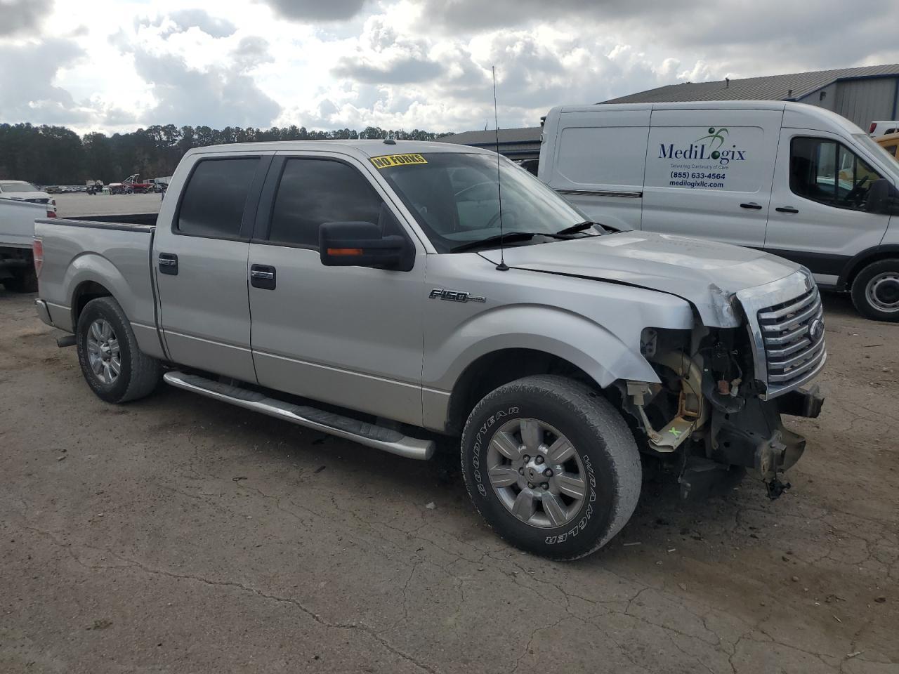 2011 FORD F-150