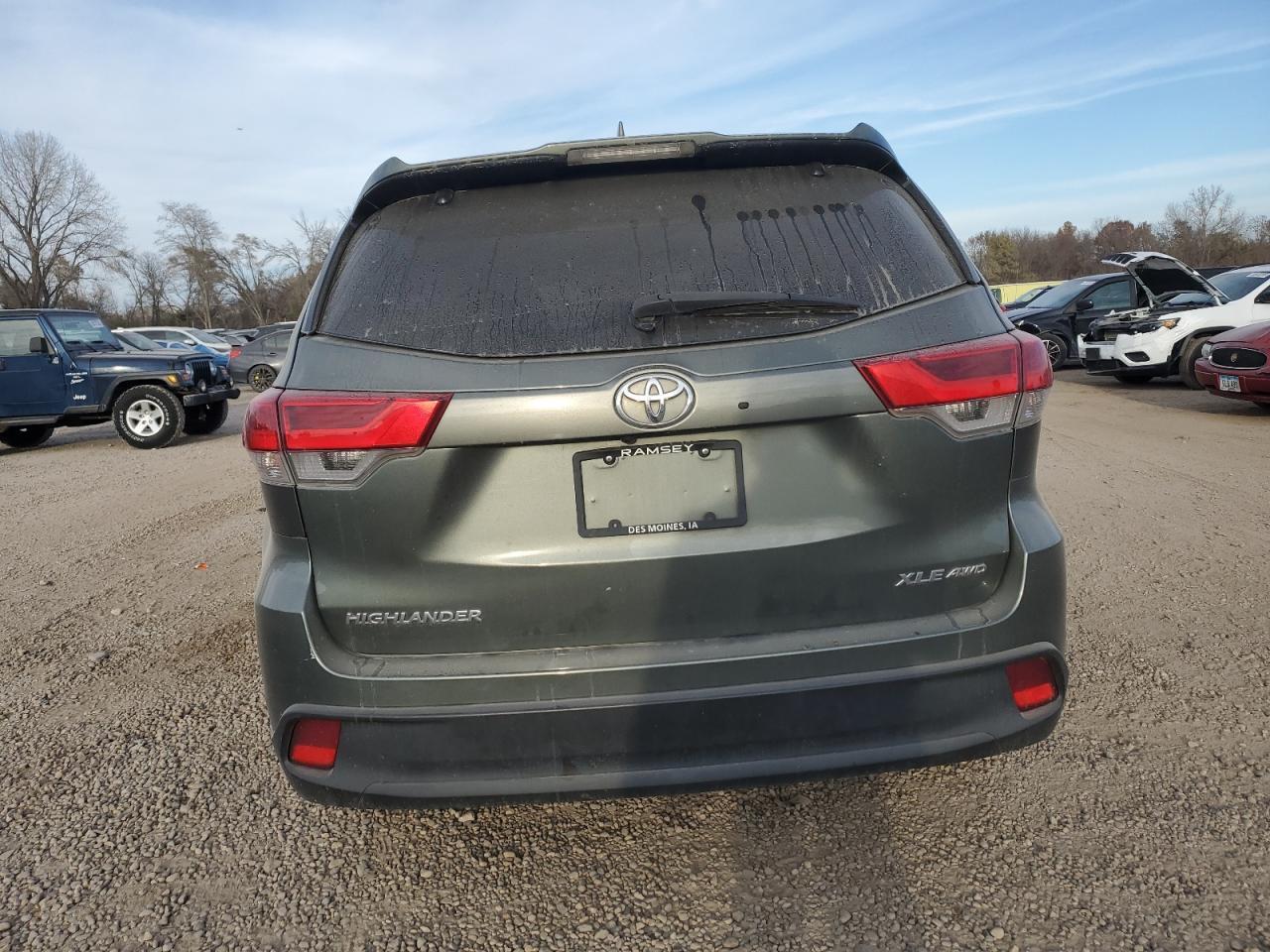 2019 TOYOTA HIGHLANDER