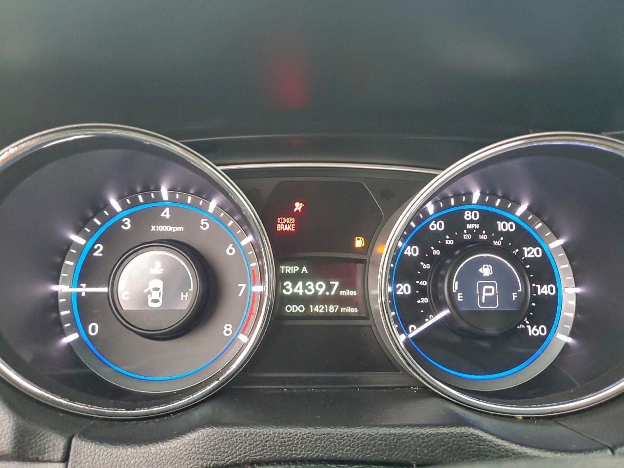 2013 HYUNDAI SONATA