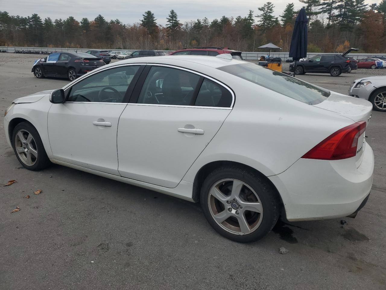 2012 VOLVO S60