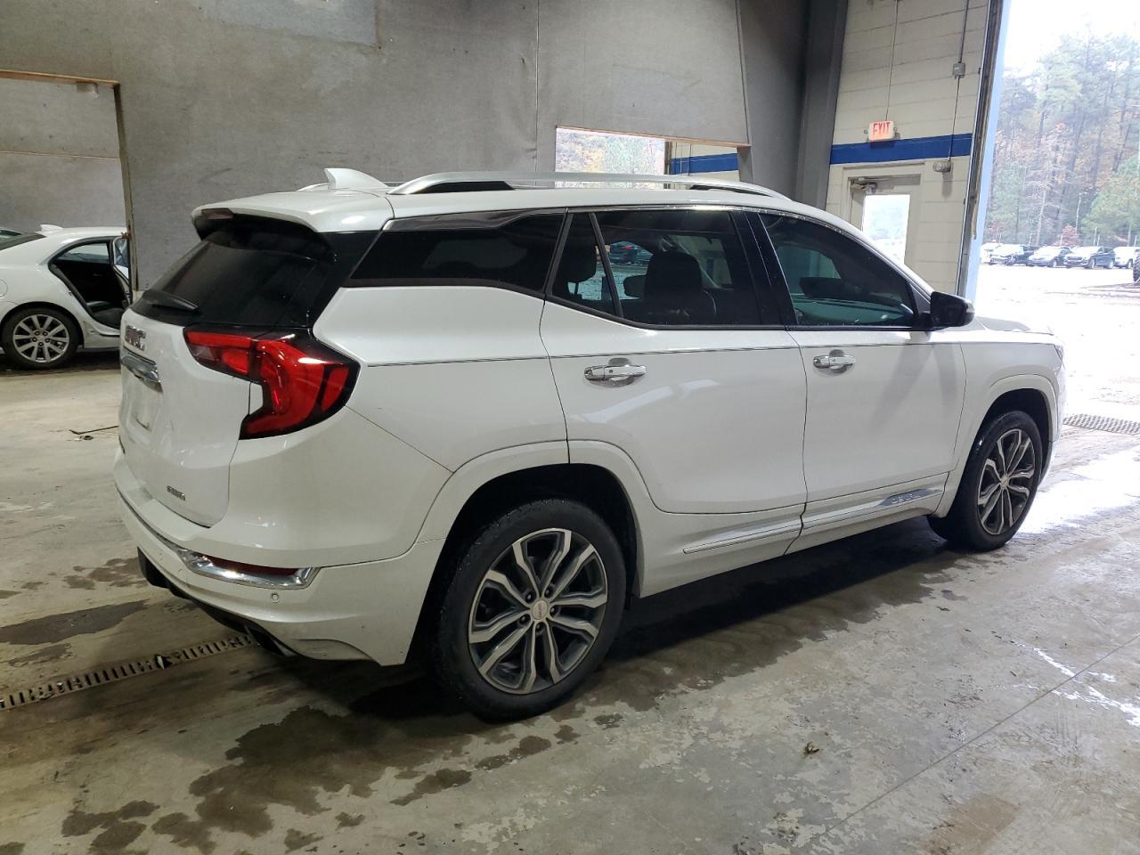 2020 GMC Terrain