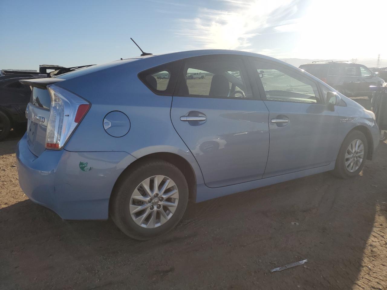 2014 TOYOTA Prius Plug-In