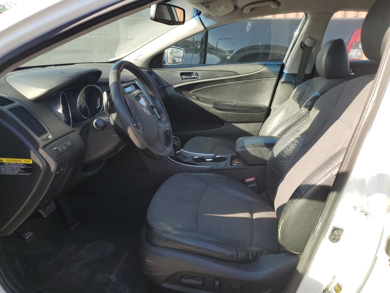 2013 HYUNDAI SONATA
