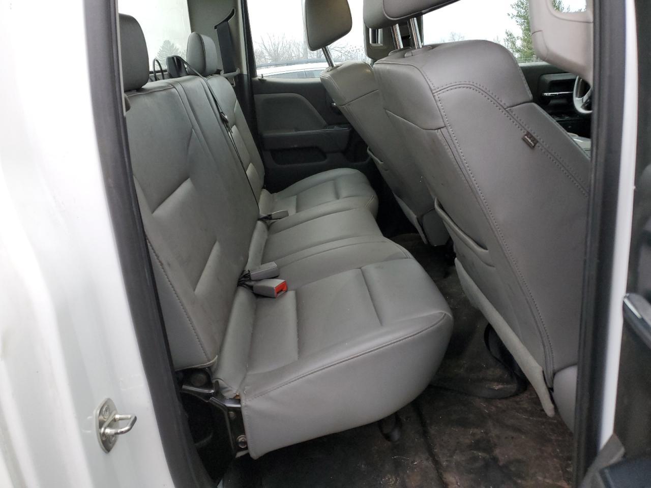2018 CHEVROLET Silverado