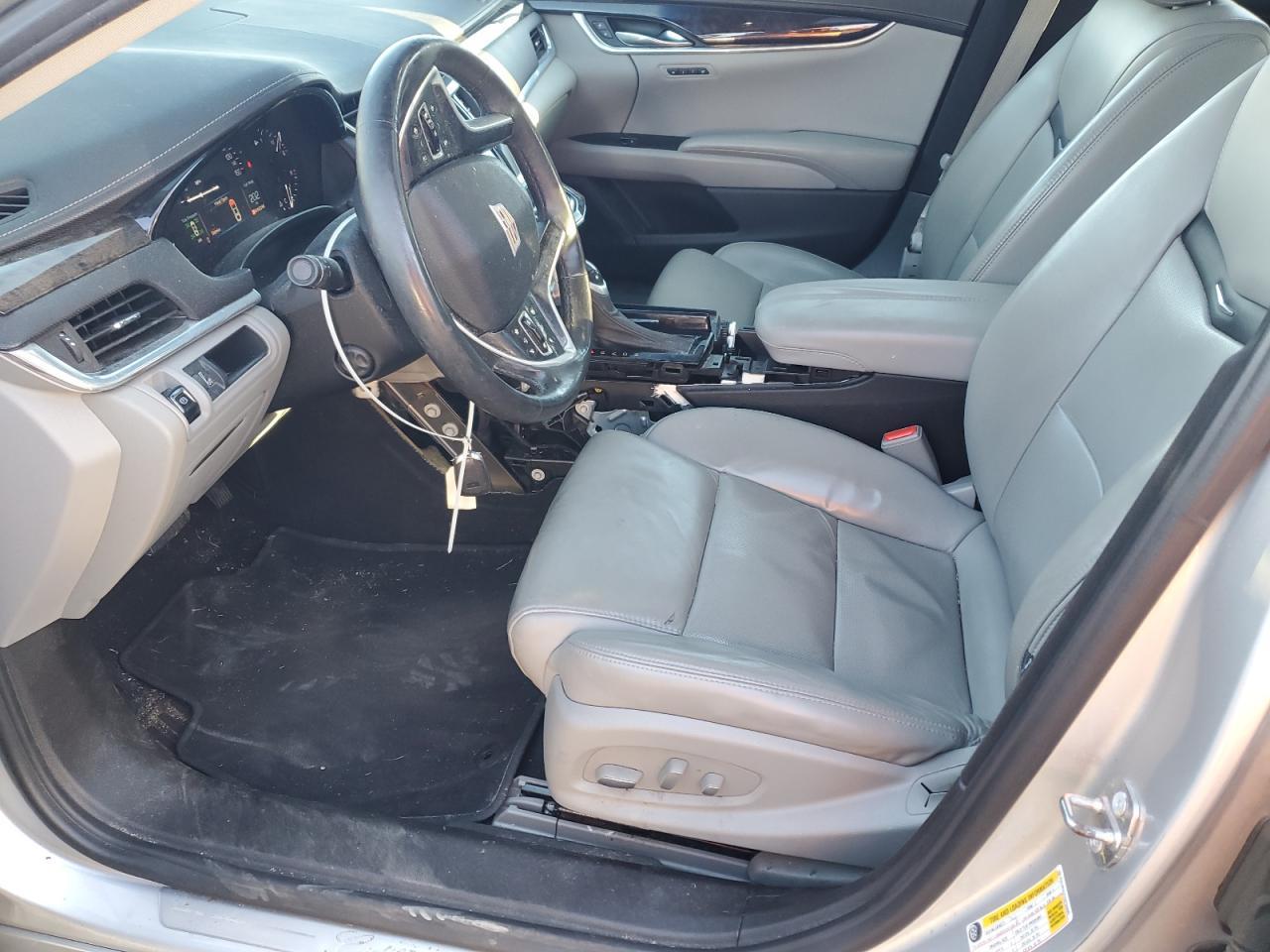 2016 CADILLAC XTS