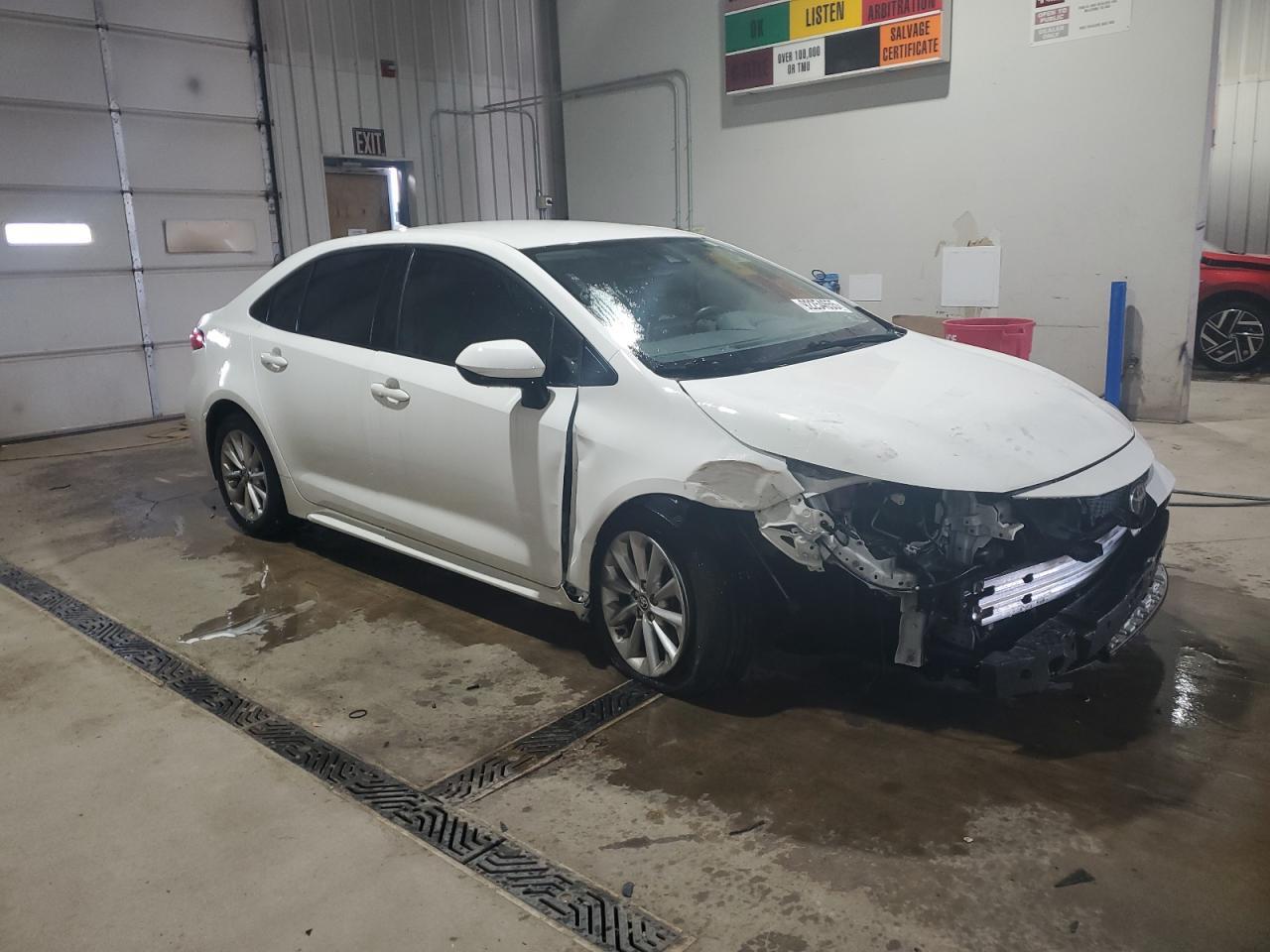 2021 TOYOTA COROLLA