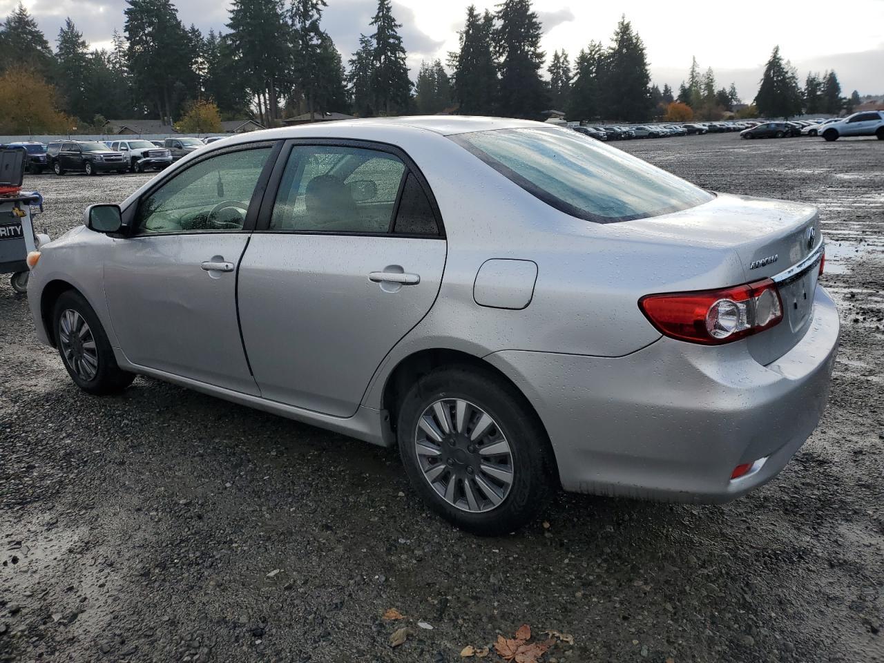 2011 TOYOTA COROLLA