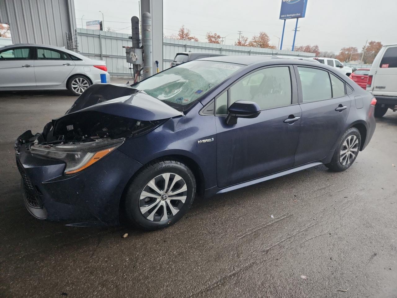 2021 TOYOTA COROLLA