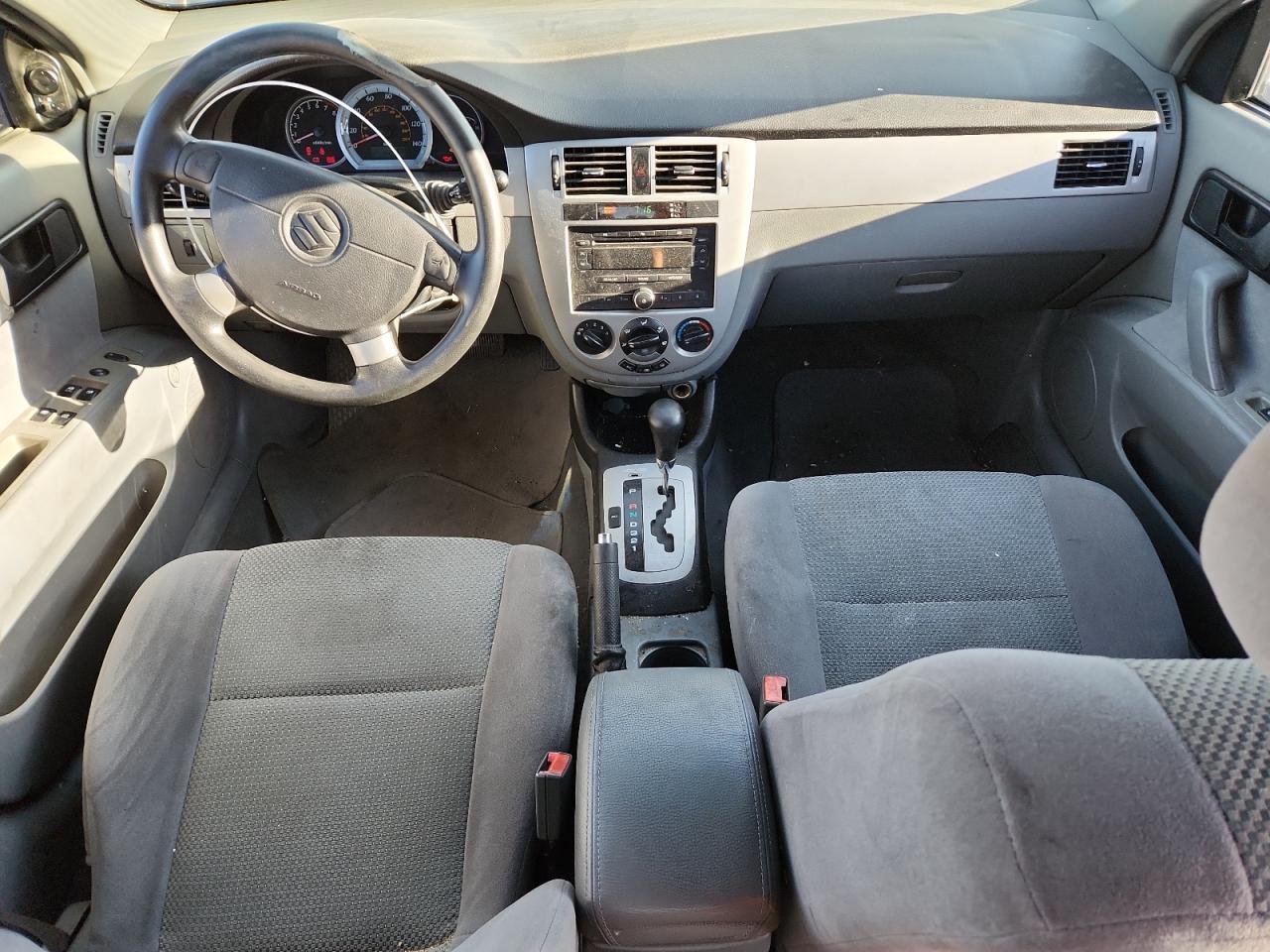 2006 SUZUKI Forenza