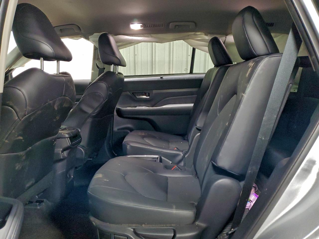 2025 TOYOTA HIGHLANDER