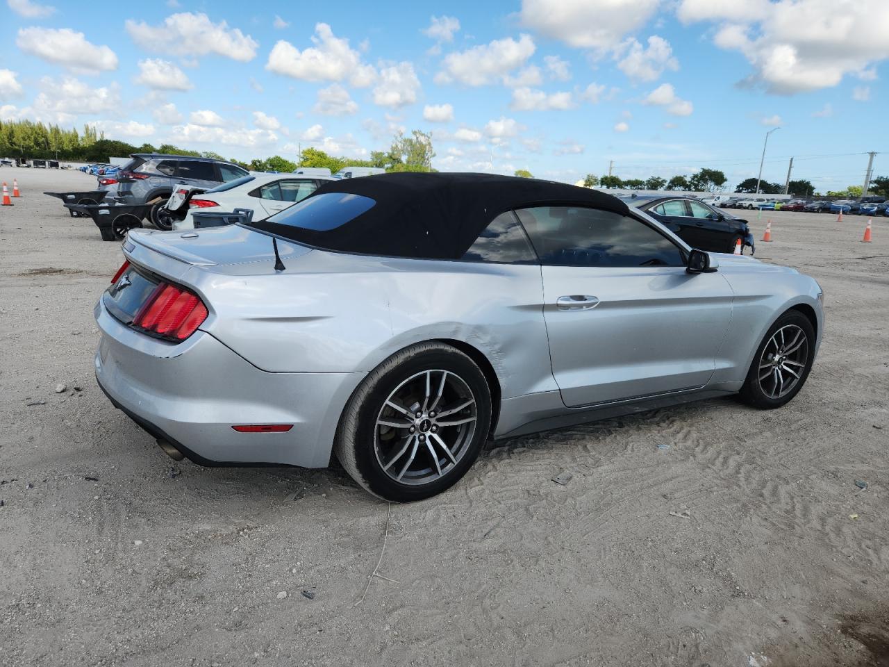 2017 FORD MUSTANG