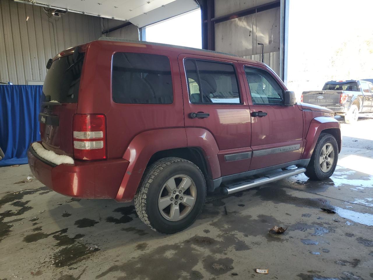 2011 JEEP Liberty
