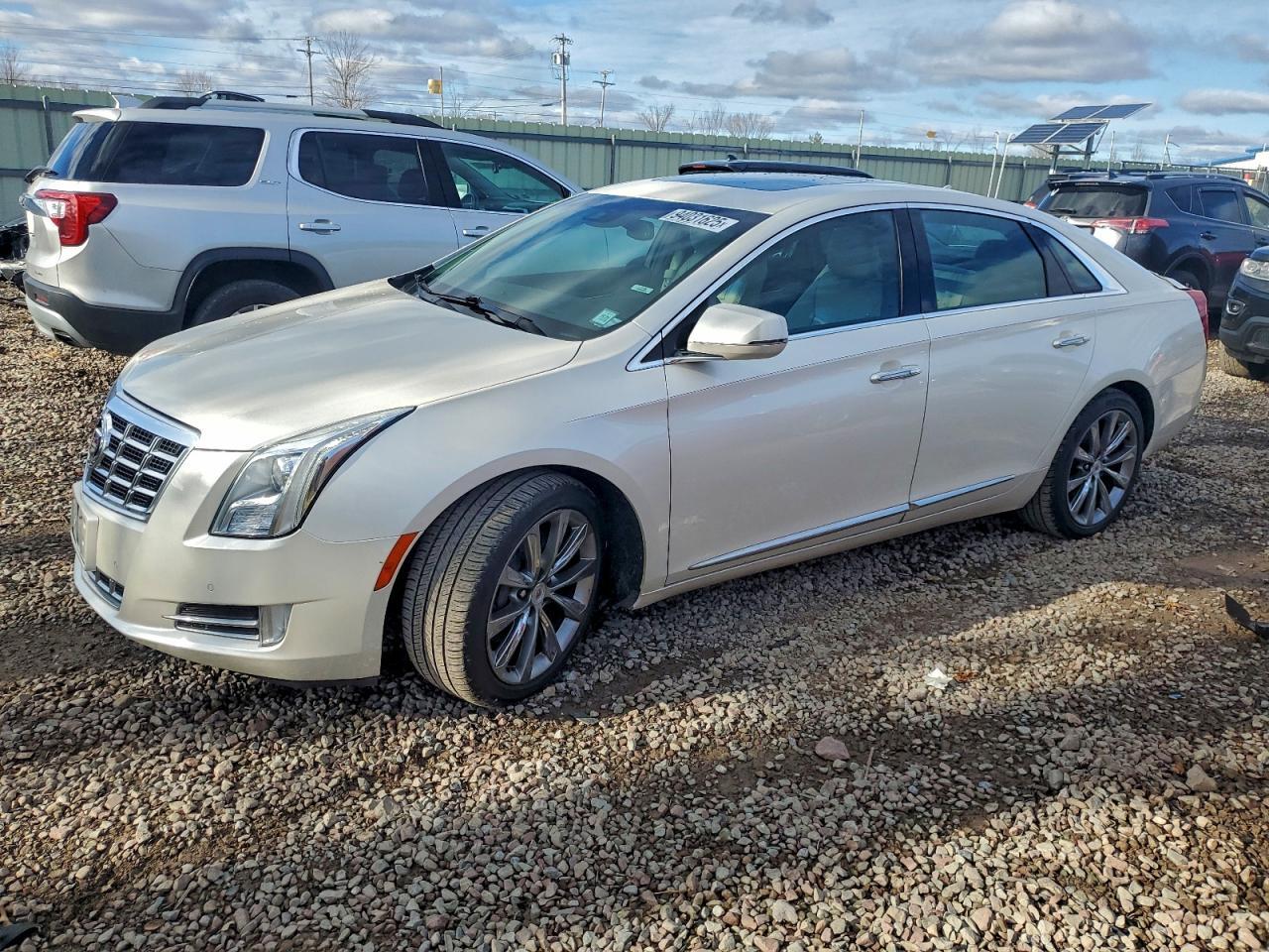 2013 CADILLAC XTS